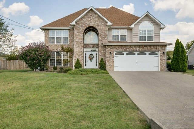 1st image of 608 Hornsby Ln