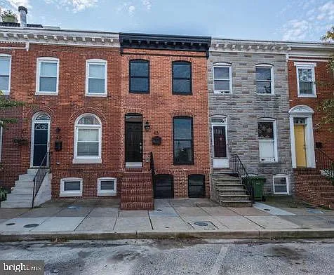 Building Photo - 45 E Randall St