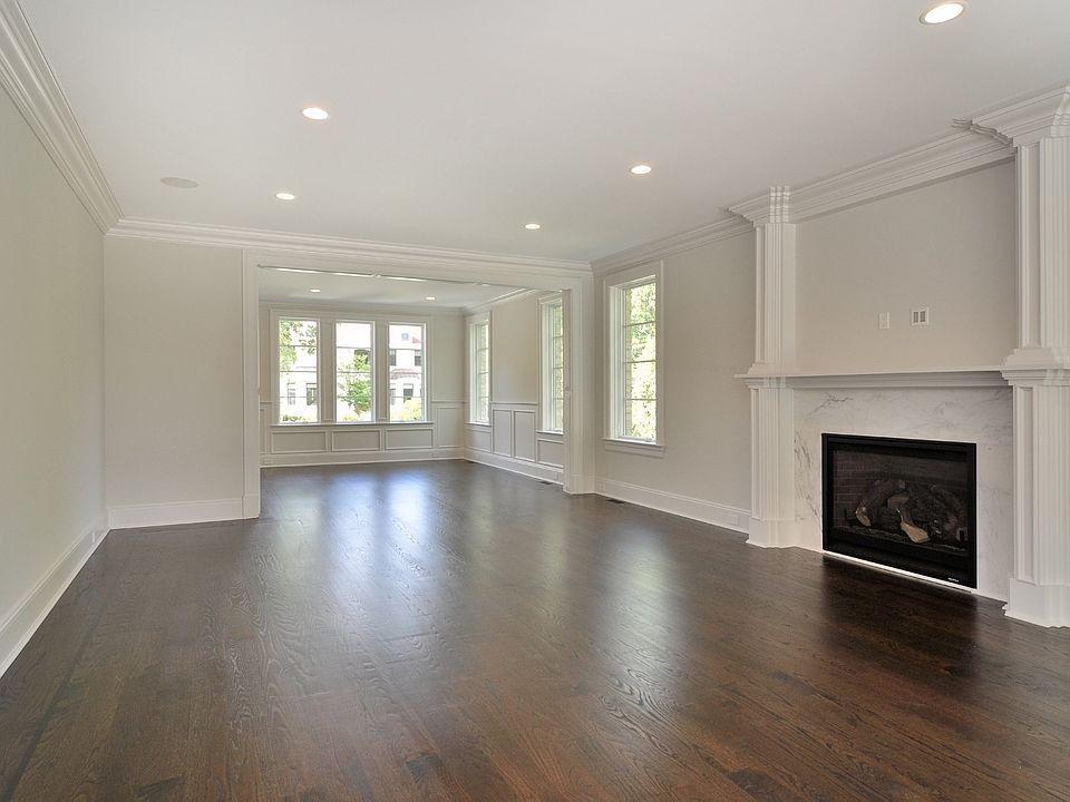 2nd image of 38 Clover Ln