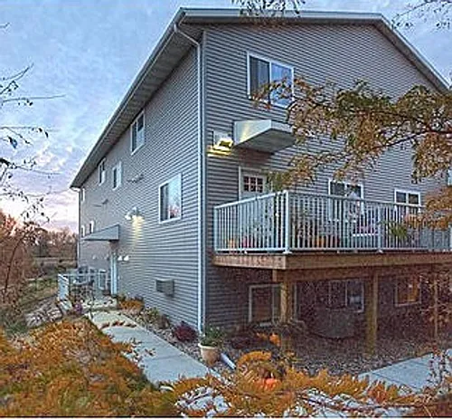 96 Valley Ln Photo 1