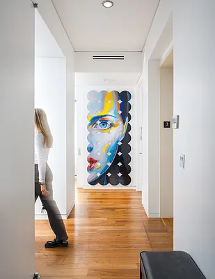 Rented by 18 REALTY | media 24