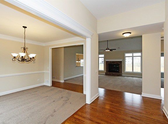 4th image of 8055 Shadow Creek Ln