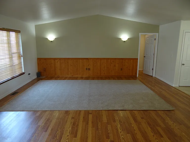 1911 Ouray Dr — Photo 12