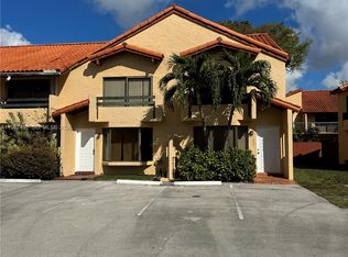10220 SW 77th Ct, Miami, FL 33156