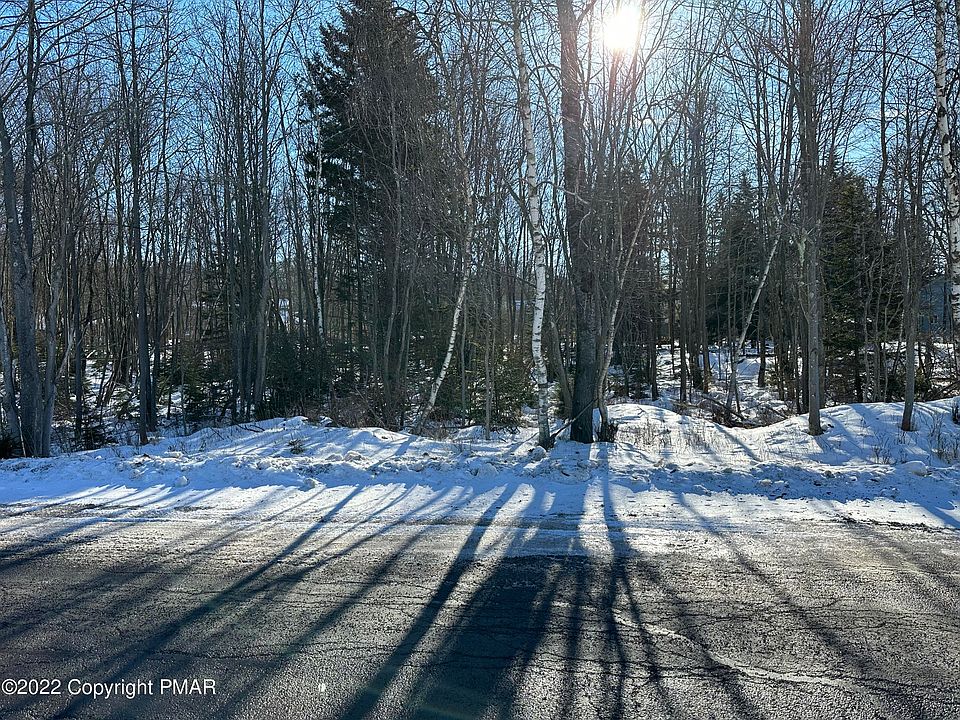 2nd image of N Arrow Dr