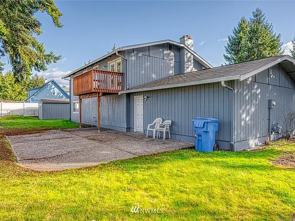 4th image of 1725 156th Street Ct E