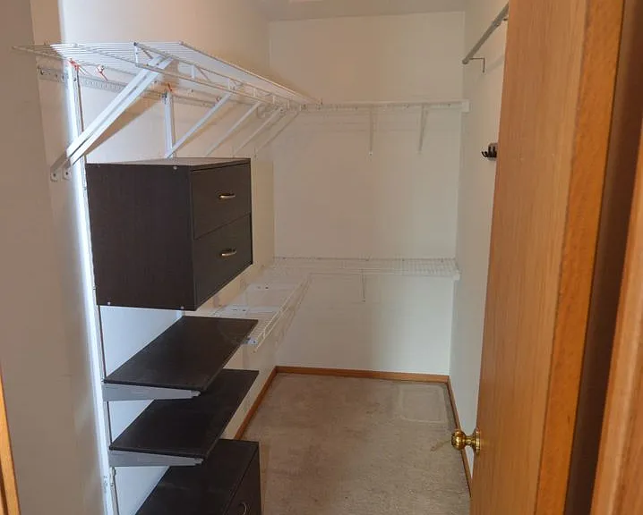 2258 Knightsbridge Ct — Photo 14