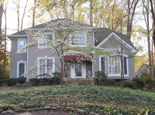 130 Hedge Lawn Trl, Alpharetta, GA 30004