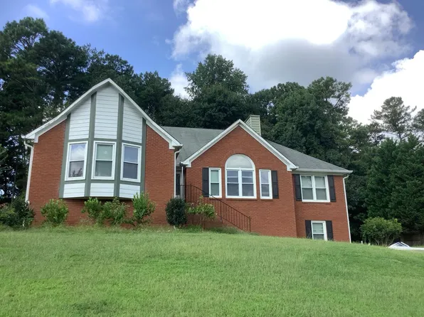 2054 Lakeland Dr, Dacula, GA 30019