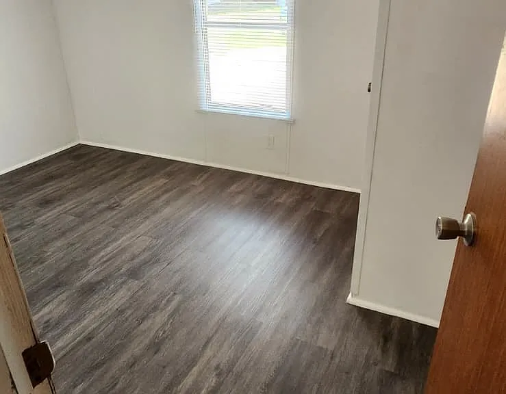 8364 Cedar St — Photo 44