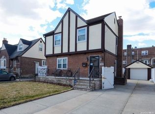 7554 177th St, Fresh Meadows, NY 11366