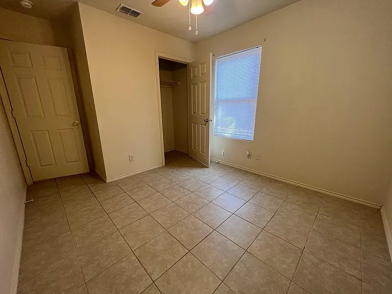 1210 Chaparral St #13B — Photo 30