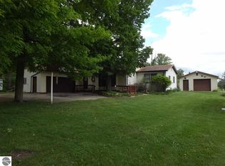 1443 W Finerty Rd, West Branch, MI 48661