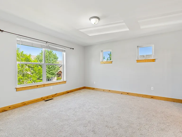 2781 Renee Way — Photo 25