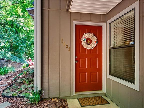 2nd image of 5033 Woodridge Way
