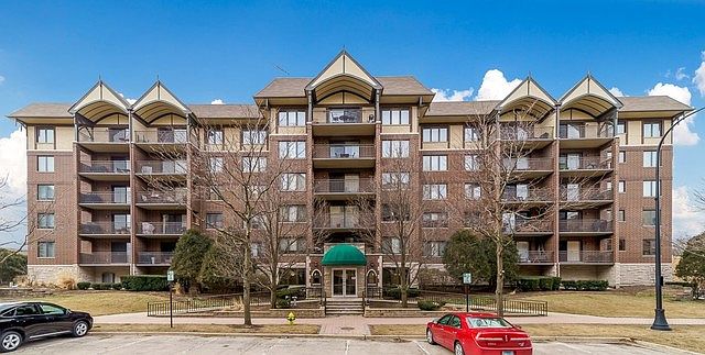 1st image of 10 S Wille St #505