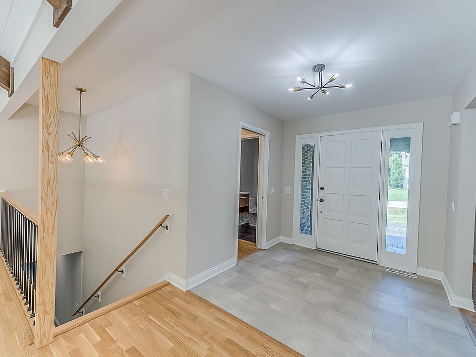 1075 Kirkwood Dr, Inverness, IL 60067 Zillow