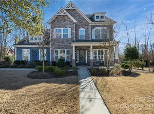 1141 Angelica Ln, Tega Cay, SC 29708