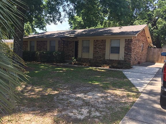 2nd image of 9921 Wanda Dr