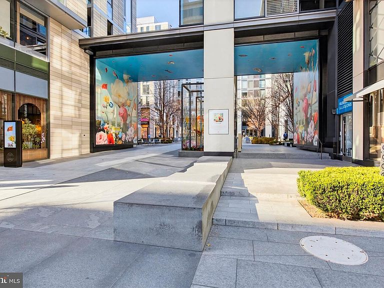 Listing photo of 925 H St NW Unit 1103, Washington