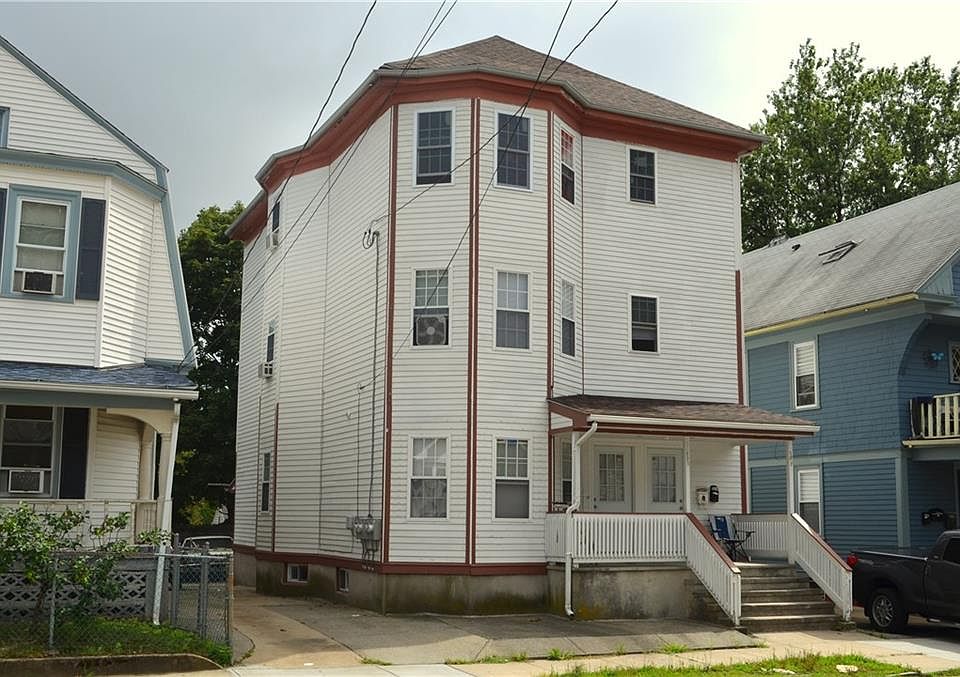 Building Photo 4