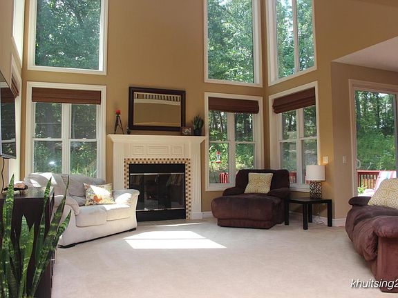 5th image of 3426 Monterey Hills Dr NE
