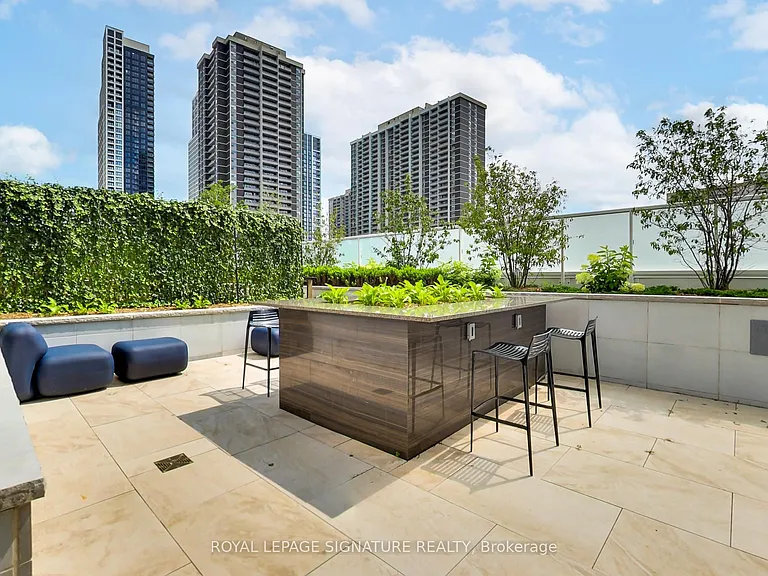 25 Cordova Ave #Penthouse 04 — Photo 30