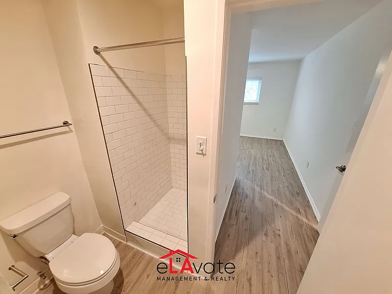 12625 Pacific Ave #4 — Photo 14