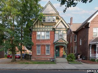 16 Lynwood Place, New Haven, CT 06511