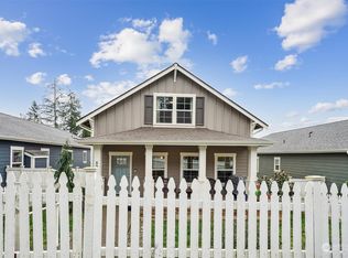 50 E Cedarland Ln, Allyn, WA 98524