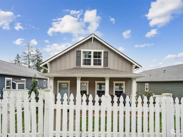 50 E Cedarland Lane, Allyn, WA 98524