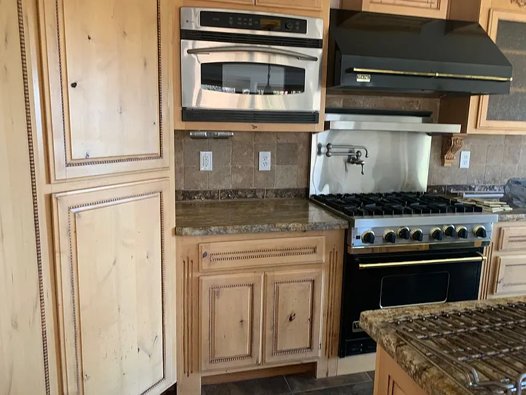 3245 Formby Ln — Photo 4
