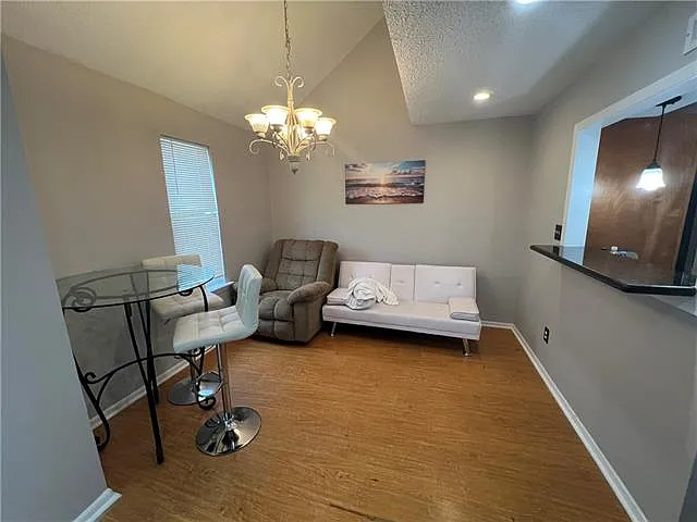 318 Lake Marina Ave #305 — Photo 6