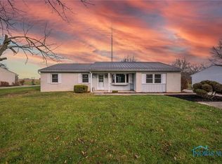 125 Galena Ln, Bryan, OH 43506