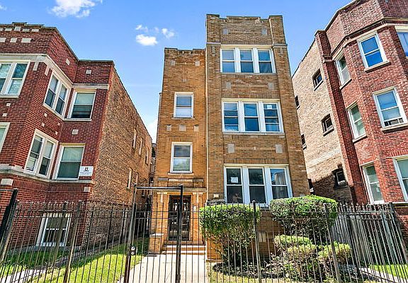2nd image of 11020 S Vernon Ave