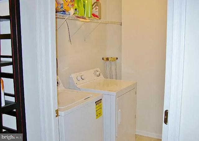 189 Westbrook Dr — Photo 25
