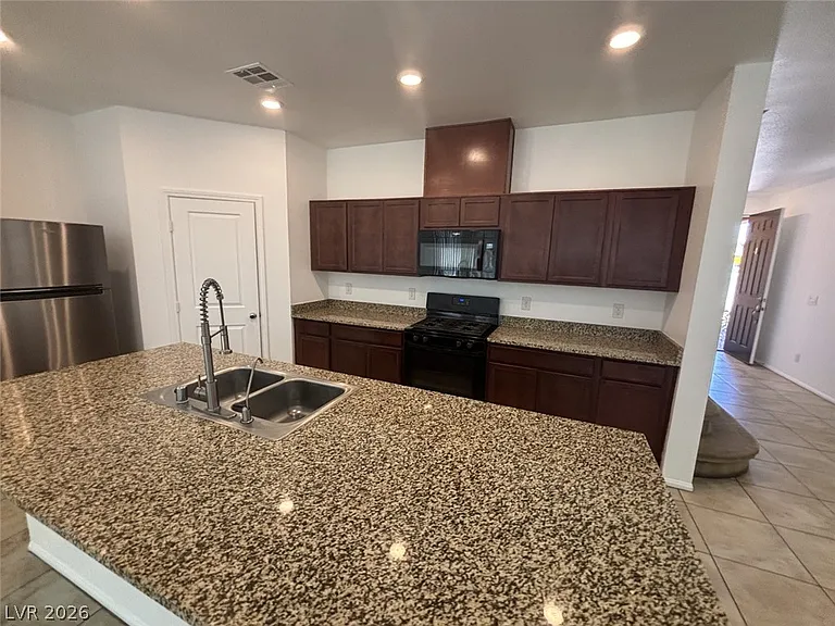9304 Polwarth Ct — Photo 49