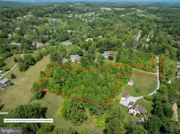 2290 Horseshoe Trl, Chester Springs, PA 19425