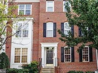 1587 Leeds Castle Dr APT 102, Vienna, VA 22182