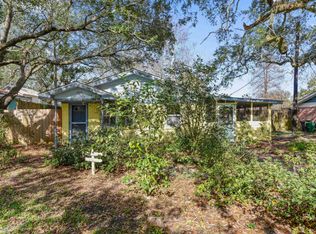 1409 Porter Ave, Ocean Springs, MS 39564