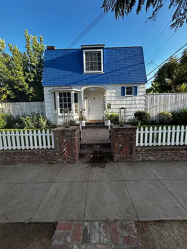 1851 Hope St Photo 1