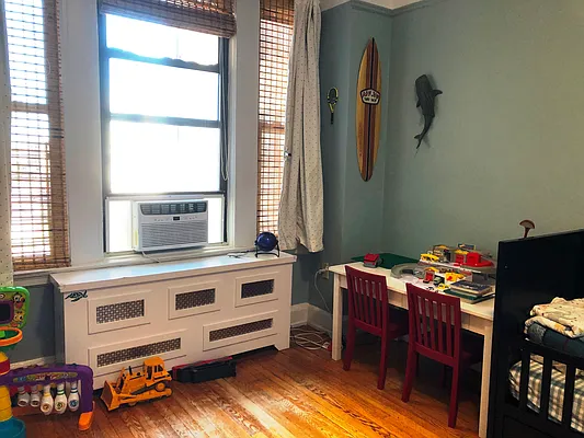 Rented by Corcoran | media 27