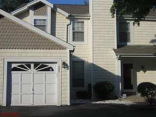 5th image of 323 Sturbridge Village Dr