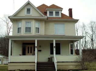 15 Riverside Dr, Freeport, PA 16229