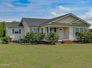 1327 Old Chinquapin Road, Beulaville, NC 28518