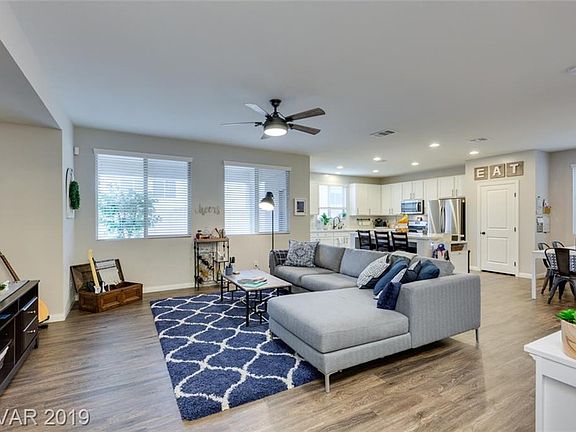 3rd image of 8934 Don Valley Ave
