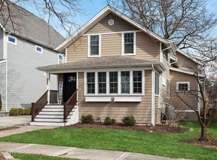 4641 Prince St, Downers Grove, IL 60515