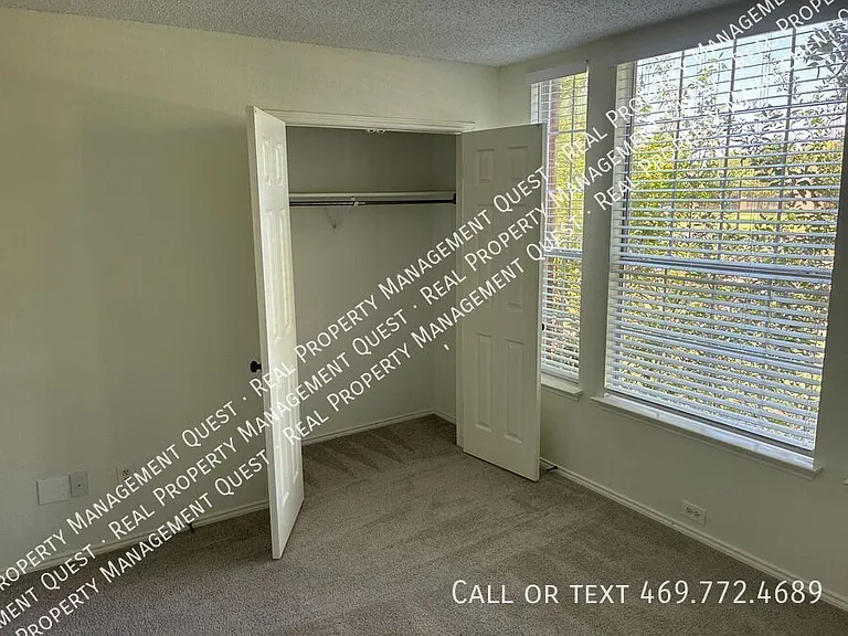 802 Nafus St — Photo 11