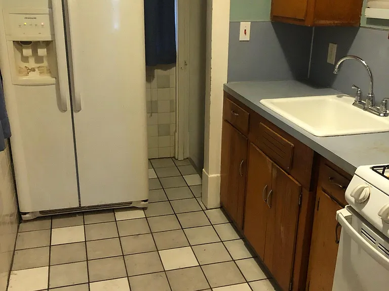 44 E Oakland St — Photo 7