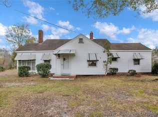 1591 S Creek Rd, Orrum, NC 28369
